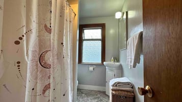 Superior House, Balcony | Bathroom