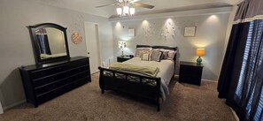 3 soveværelser, gratis Wi-Fi, sengetøj, adgang for kørestole