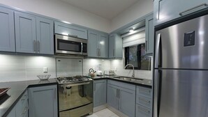 Micro-ondas, fogão, cooktop