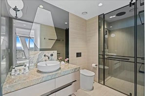 Apartment, 2 Bedrooms, Accessible, Balcony | Bathroom - Jewel Residence Luxury Surfers Paradise Apartment With Shared Pool (Gold Coast)