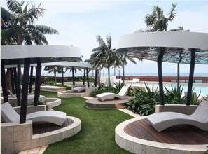 Apartemen, 2 kamar tidur, akses difabel, balkon | Kolam renang