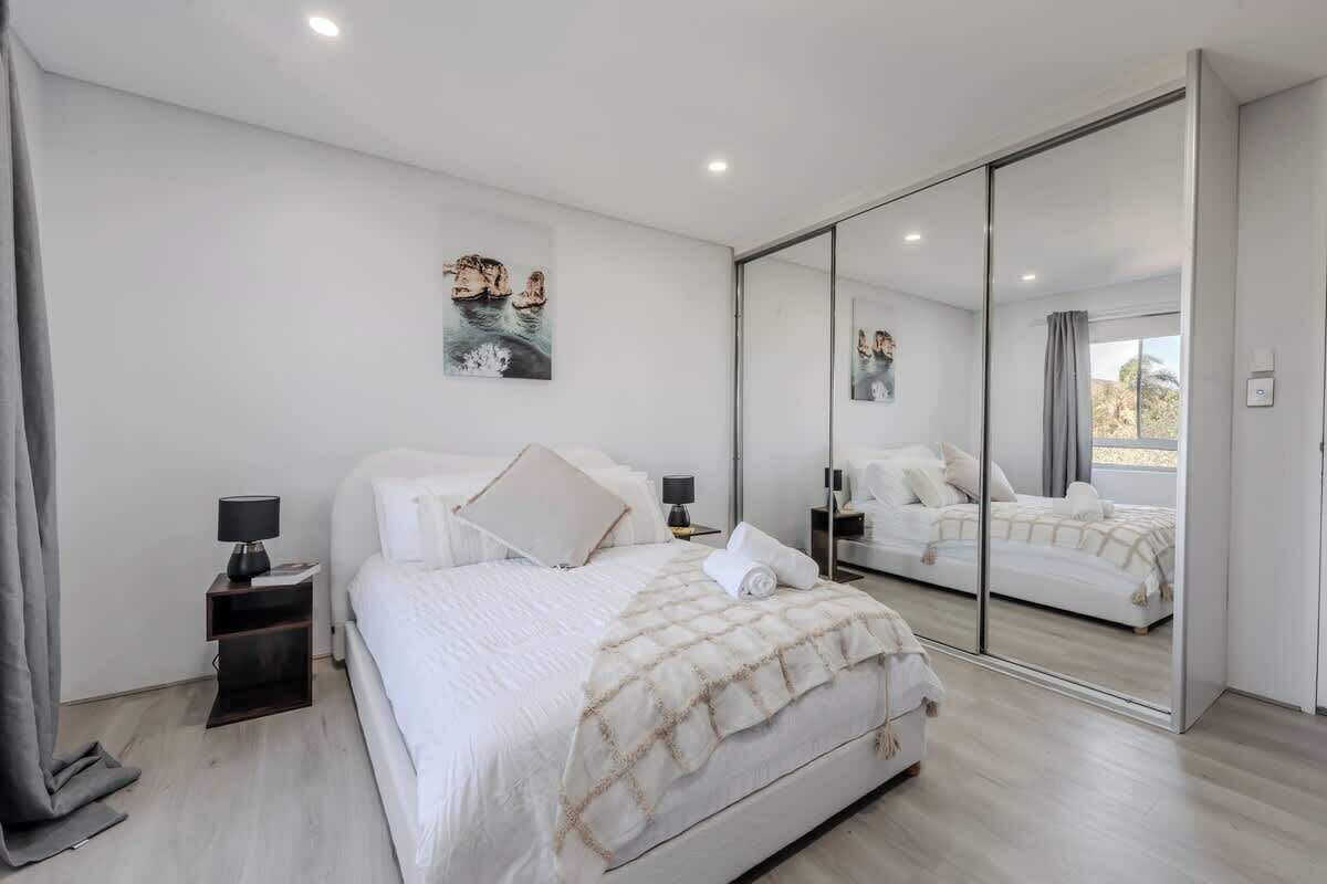 2 bedrooms, iron/ironing board, WiFi (free), bed sheets