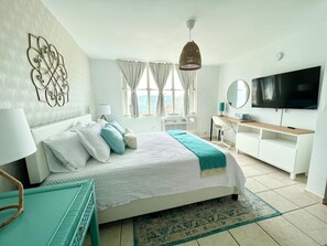 3 makuuhuonetta, silitysrauta/-lauta, ilmainen Wi-Fi, vuodevaatteet