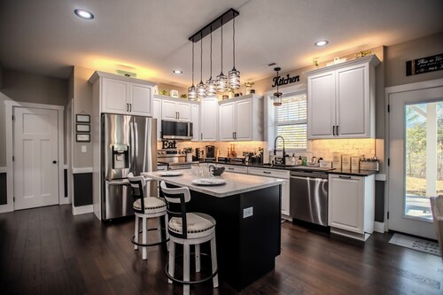 Beautiful New Construction Home in Weaverville