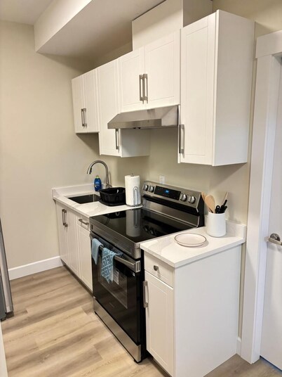 PRINCE GEORGE COZY SUITE PROXIMAL TO THE NECHAKO RIVER