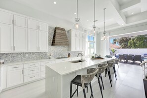 Fridge, microwave, oven, stovetop - Twin Tides | 2 Side-by-Side Homes w/ Pools + Spas (Naples)