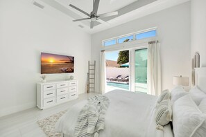 Iron/ironing board, free WiFi, bed sheets - Twin Tides | 2 Side-by-Side Homes w/ Pools + Spas (Naples)