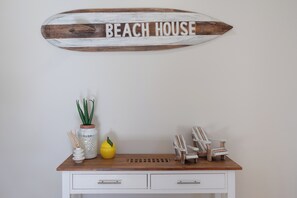 Interior - Lakeside Escape | Waterfront Stay near Burleigh (Varsity Lakes)