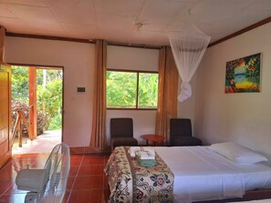 Standard Double or Twin Room | Free WiFi - Milia Amazon Lodge (Iquitos)