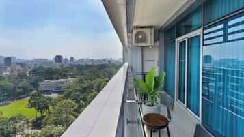 Family Suite, 3 Bedrooms, Club lounge access, City View