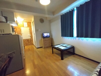 A hole in the ground downtown! 311 Fully equipped kitchen & rooms for long term stays