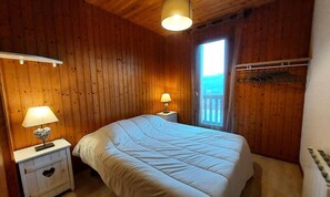 Room - 2-room Apartment for 6 People, 38m2 (La Plagne-Tarentaise)