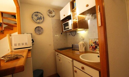 Luchon Near THE Thermal Baths Apartment FOR 2 People - South-facing Balcony - Parking - LL