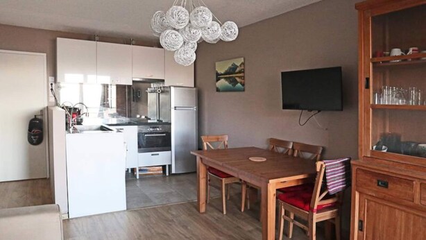 Unclassified image, 1 of 3, button - Apartment in Alps With Slope Access (Les Orres)