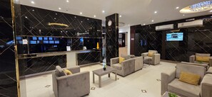 Reception - افاق سويت المصيف للشقق المخدومة - Afaq Suite Al Massif Serviced Apartments (Riyadh)