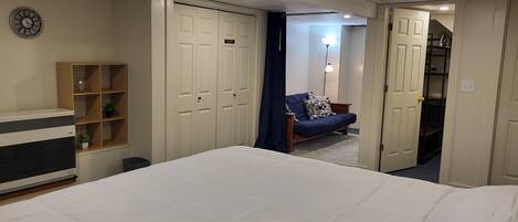 1 غرفة نوم ومكتب ومكواة/لوح كي وواي فاي مجانًا