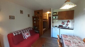 Interior - Studio for 4 People (Modane)