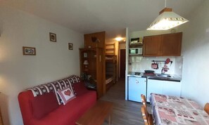 Interior - Studio for 4 People (Modane)