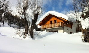 Exterior - Apartment in Les Clots Near Ski Lift (Valloire)