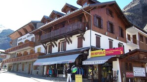 Exterior - 2-room Apartment for 6 People, Facing Northeast (Valloire)