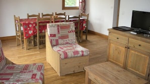 Interior - 4 Rooms for 8 People (Bessans)