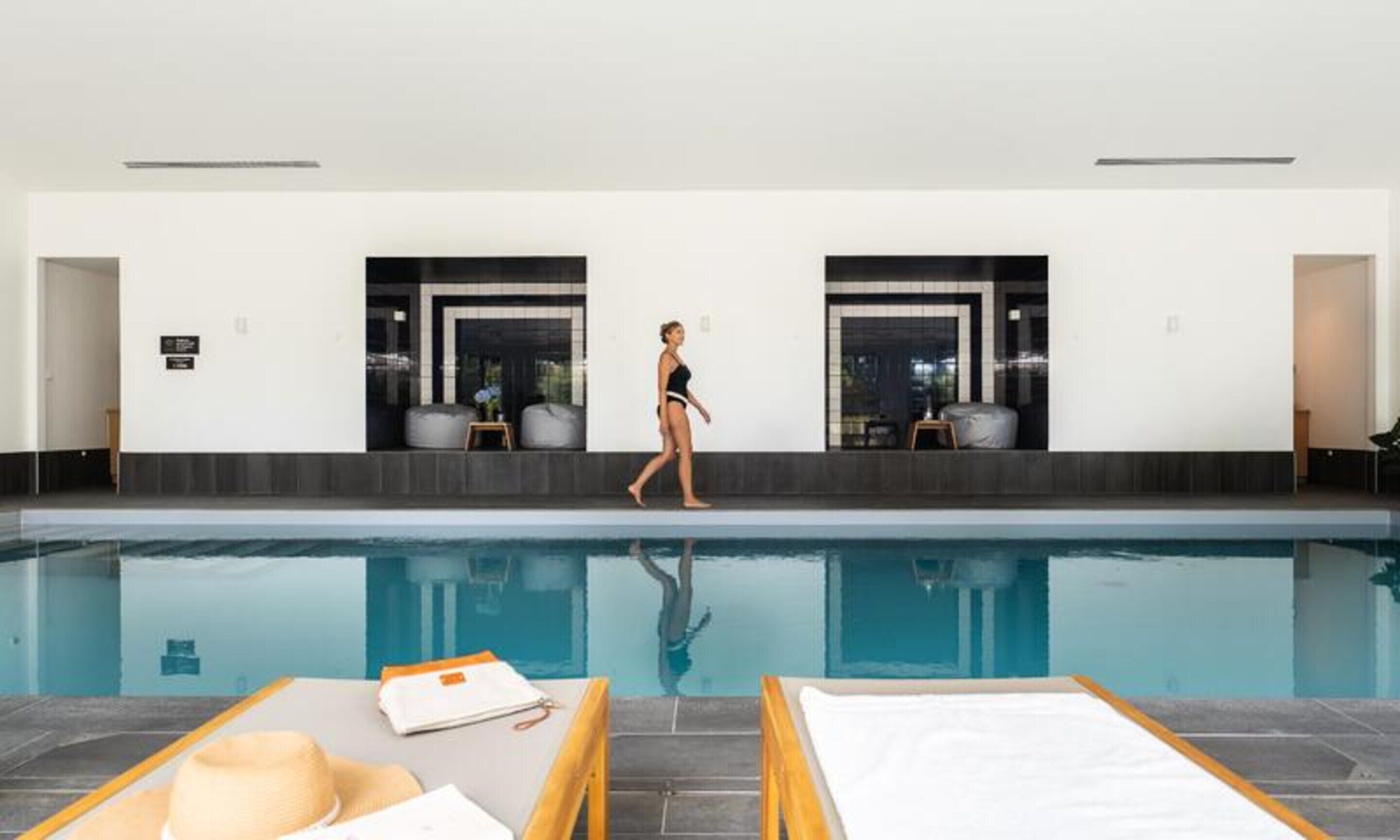 Kolam renang outdoor