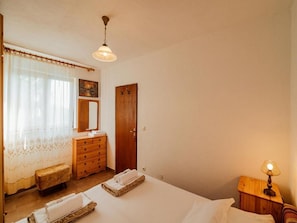 House | 2 bedrooms, iron/ironing board, bed sheets - Cottage Ciara - One Bedroom Holiday Home With Pool and sea View (Dubrovnik)