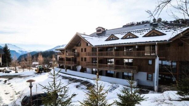Exterior - Holiday Home in Les Sybelles Ski Area (Saint-Pancrace)