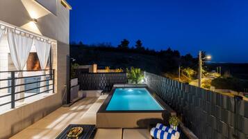 House | Pool | Indoor pool, outdoor pool