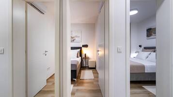 House | 2 bedrooms, iron/ironing board