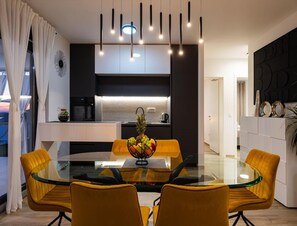 House | Dining - Holiday Home in Podvrsje With Sea View (Razanac)