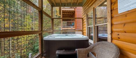 Bain à remous intérieur