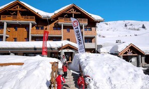 Exterior - Apartment in Valmeinier Near Ski Slopes (Valmeinier)