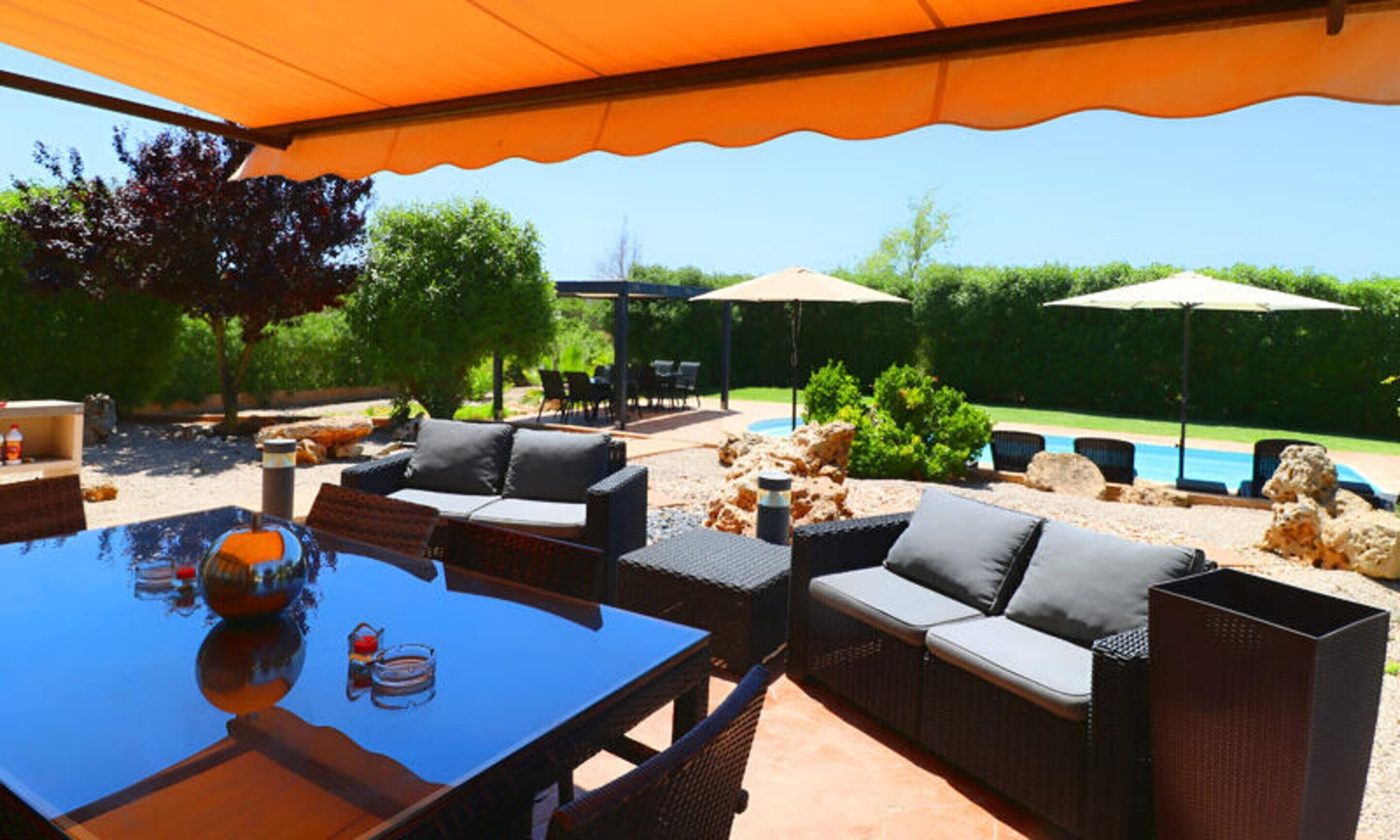 Tempat makan outdoor