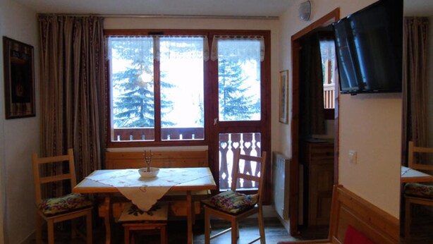 Dining - Studio for 4 People (Modane)