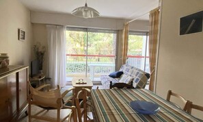 Living area - Pornichet Town Centre Close to Shops and Beach (Pornichet)