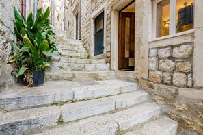 Exterior - Art House Zanze- Two Bedroom Apartment With City View (Dubrovnik)