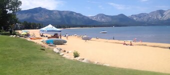 Delightful 4-bedroom house in South Lake Tahoe