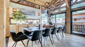 Unclassified image, 2 of 4, button - Apartment in Morzine Near Ski Slopes (Morzine)