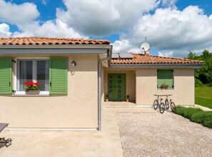 House | Exterior - Holiday Home Milevoj - Three Bedroom Holiday Home (Labin)