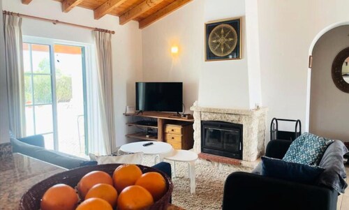 Houses & Villas for 8 People