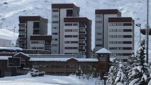 Exterior - Spacious Apartment Ski-in/ski-out Access Balcony (Les Belleville)