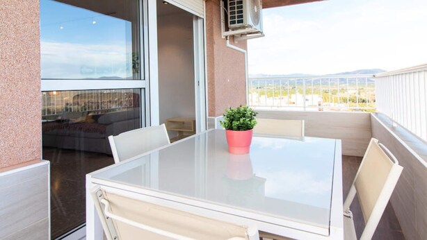 Outdoor dining - Apt. Brezo G6 (Canet de Berenguer)