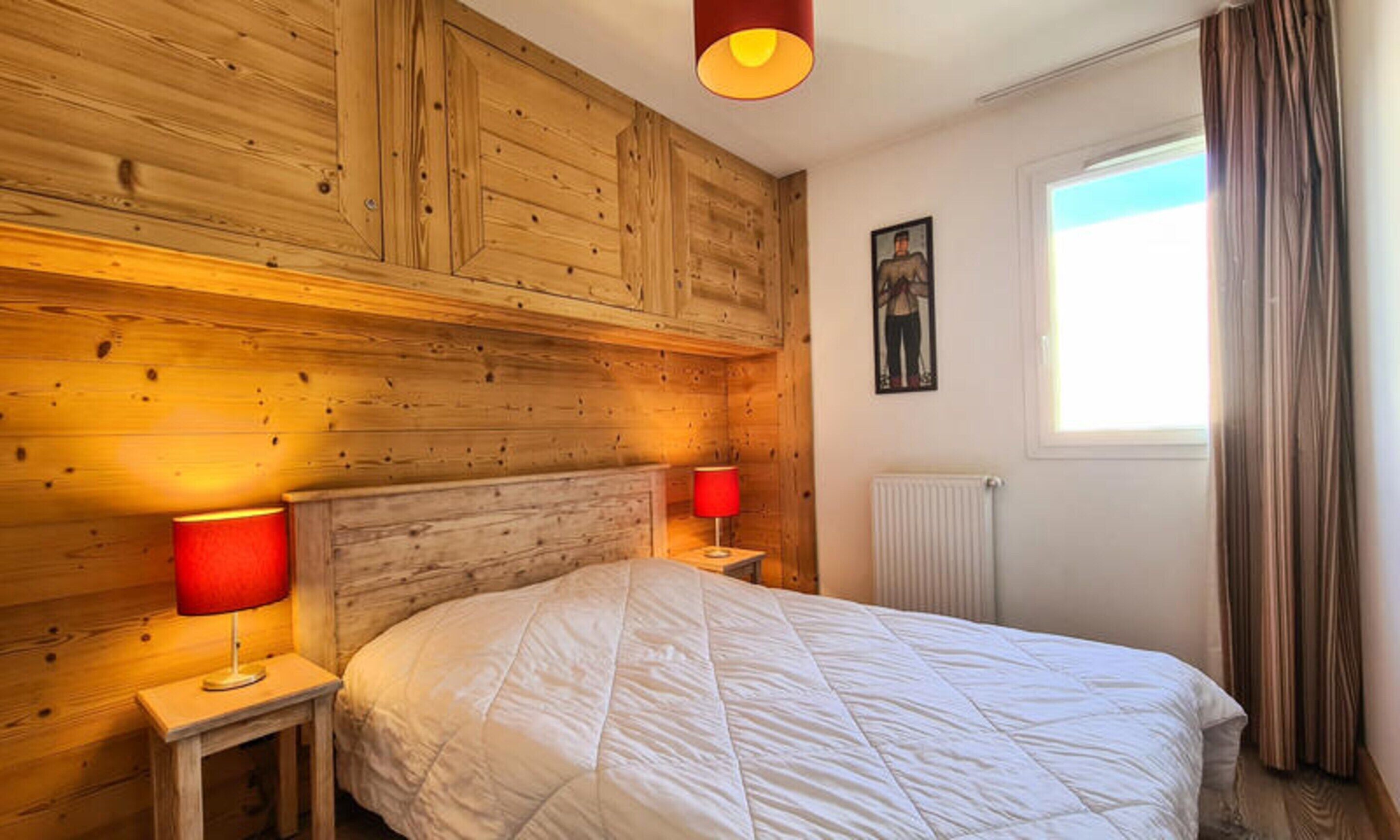 Apartment | 3 bilik tidur, cadar katil 