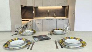 Fridge, microwave, oven, dishwasher - Apartments for 4 People (Le Bourget-du-Lac)