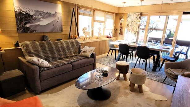 Living area - Mountain Spirit Apartment (Les Gets)