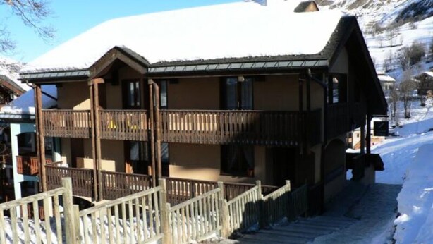 Unclassified image, 1 of 3, button - Spacious Duplex Apartment Ski-in/ski-out Balcony (Les Belleville)