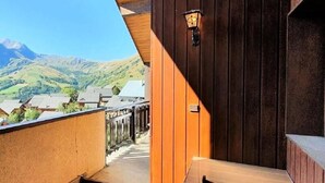 Property grounds - Apartment in Saint Jean D'arves Near Slopes (Saint-Jean-d'Arves)