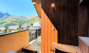 Property grounds - Apartment in Saint Jean D'arves Near Slopes (Saint-Jean-d'Arves)