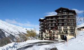 Exterior - Comfortable Apartment At the Foot of the Slopes Balcony (Les Belleville)
